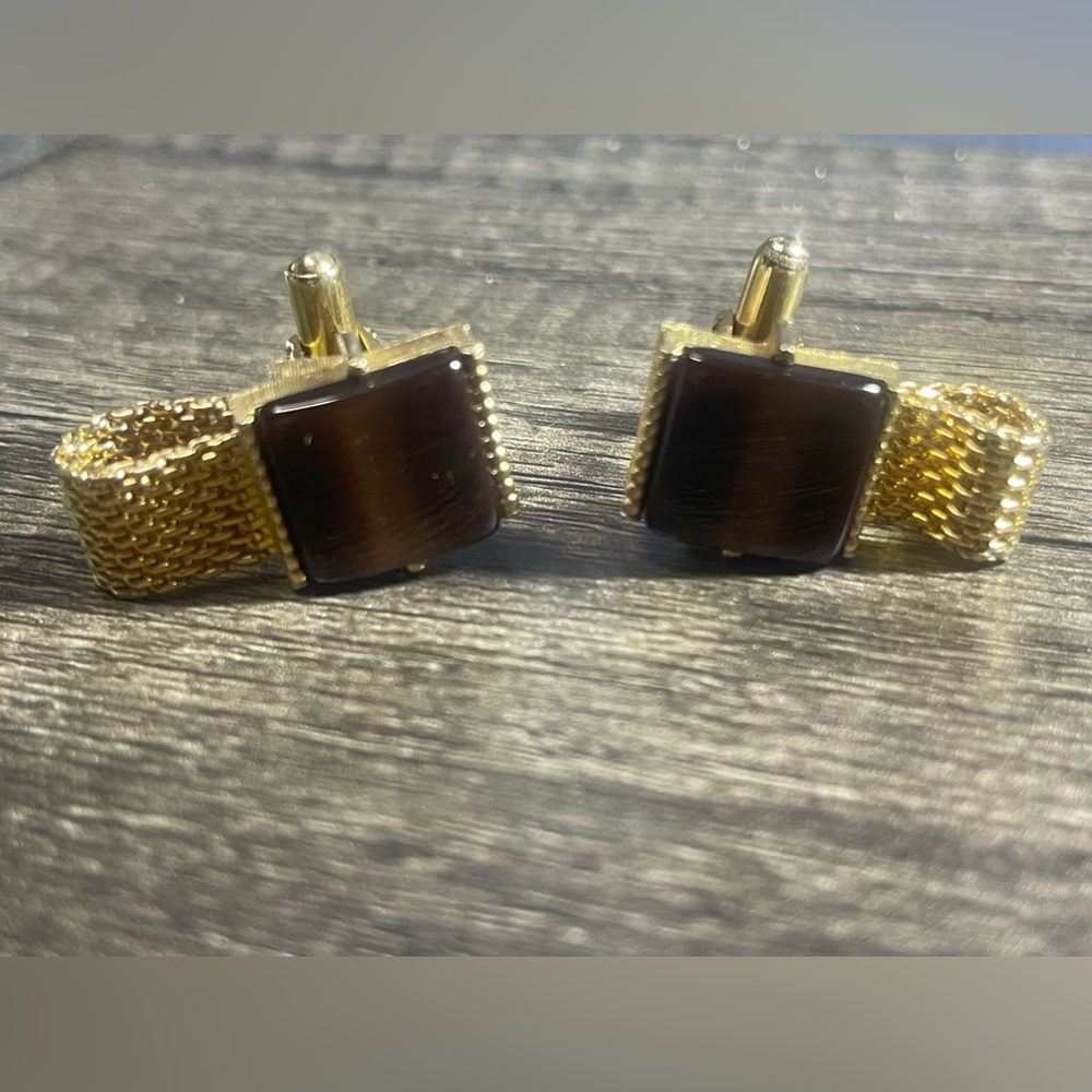 Tigers eye cuff links